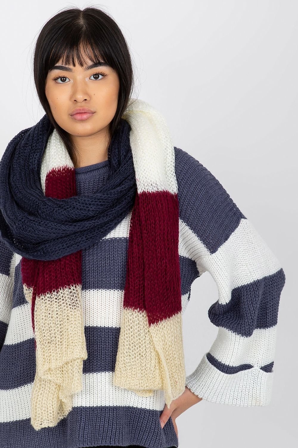 Shawl model 185900